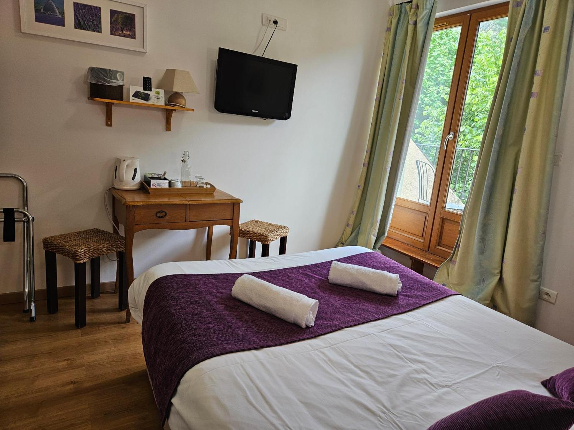 Hotel Le Mont Barral Creyers Εξωτερικό φωτογραφία