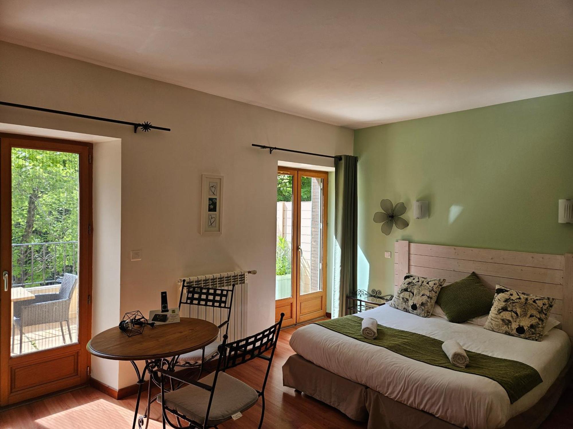 Hotel Le Mont Barral Creyers Εξωτερικό φωτογραφία
