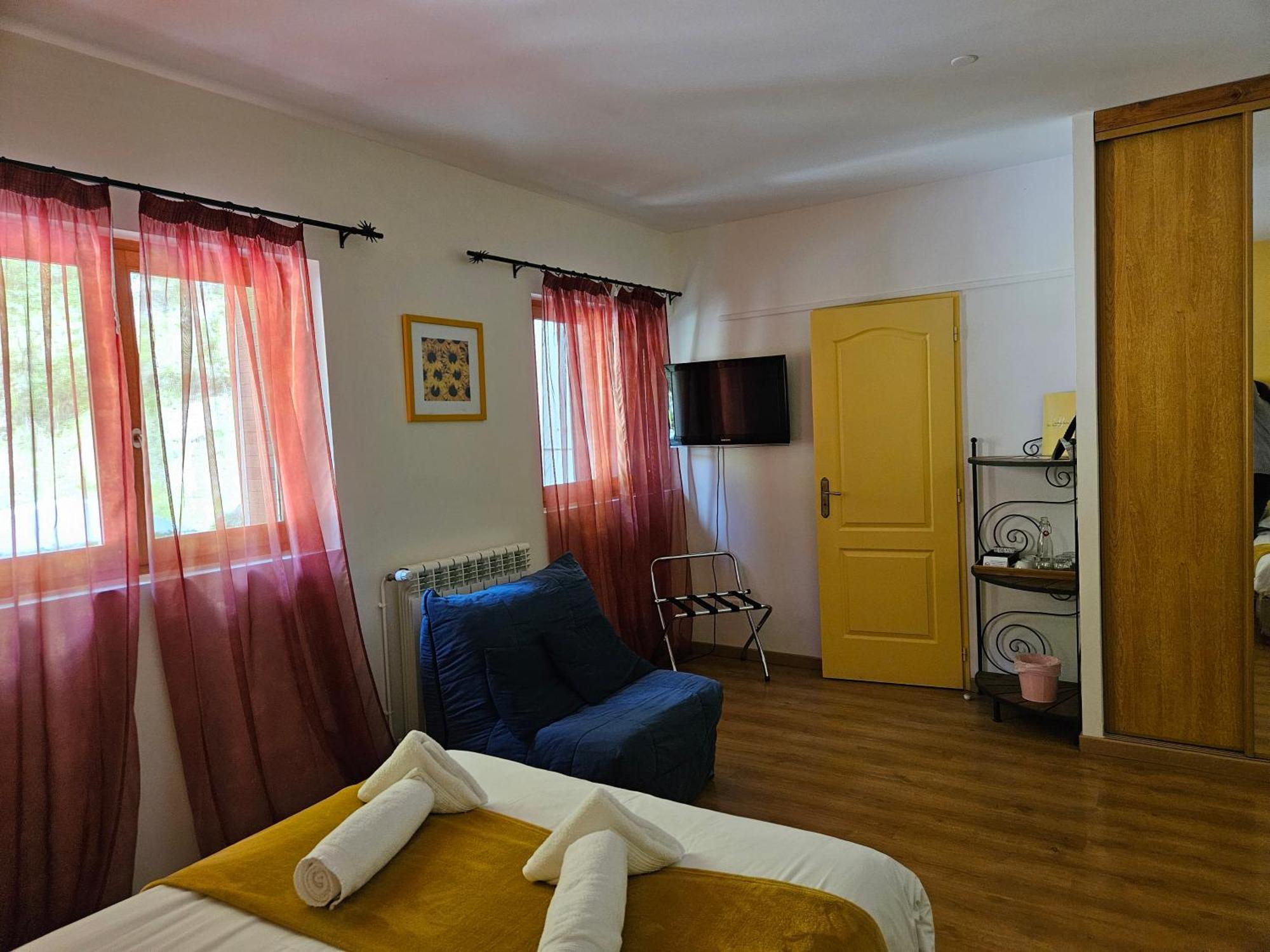 Hotel Le Mont Barral Creyers Εξωτερικό φωτογραφία